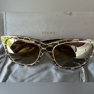 NeW! Dolce&Gabbana unisex sunglasses